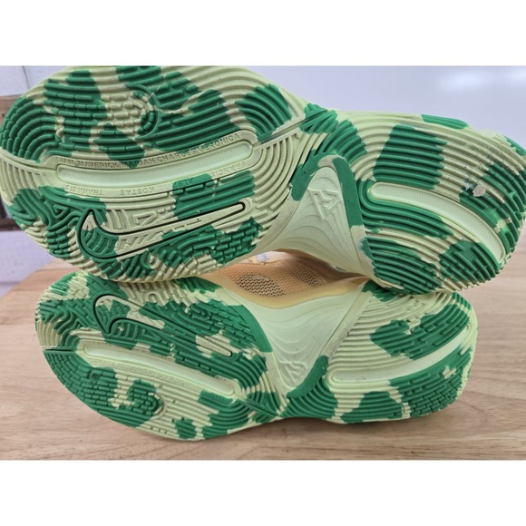 Nike Giannis Immortality 3 Y/G Basketball Shoes DZ7533-700 Men's Size 9 - Picture 14 of 14